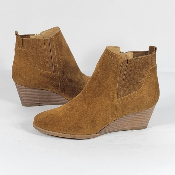 Franco Sarto Suede Heeled Boots #250 Size 7 M - Picture 2 of 9